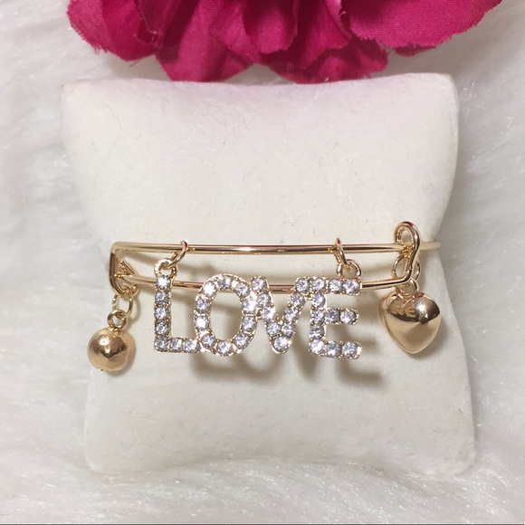 Palm Beach Jewelry - 🌹3/$15 Palm Beach Wire Rhinestone Charm Bracelet